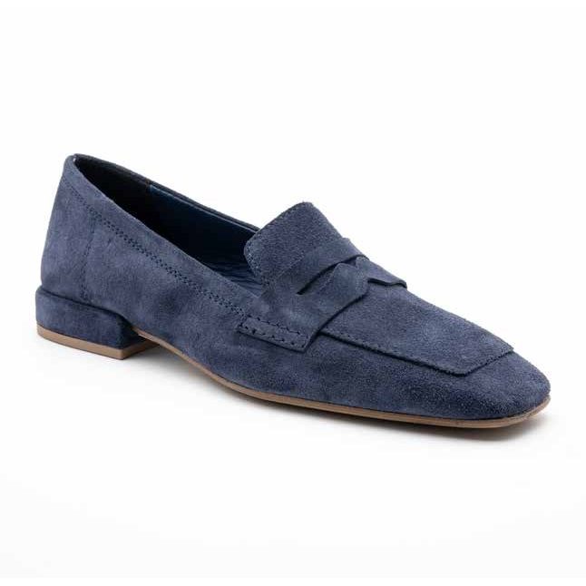 Mocassino blu in camoscio, modello classico